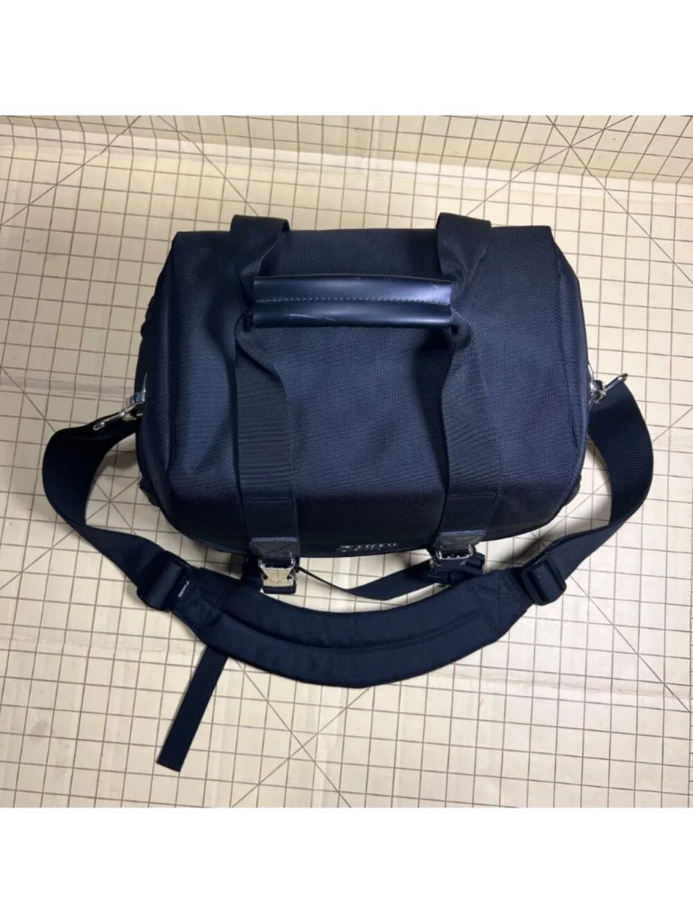 Canon Black Padded Camera Bag With Adjustable Dividers & Shoulder Strap For DSLR